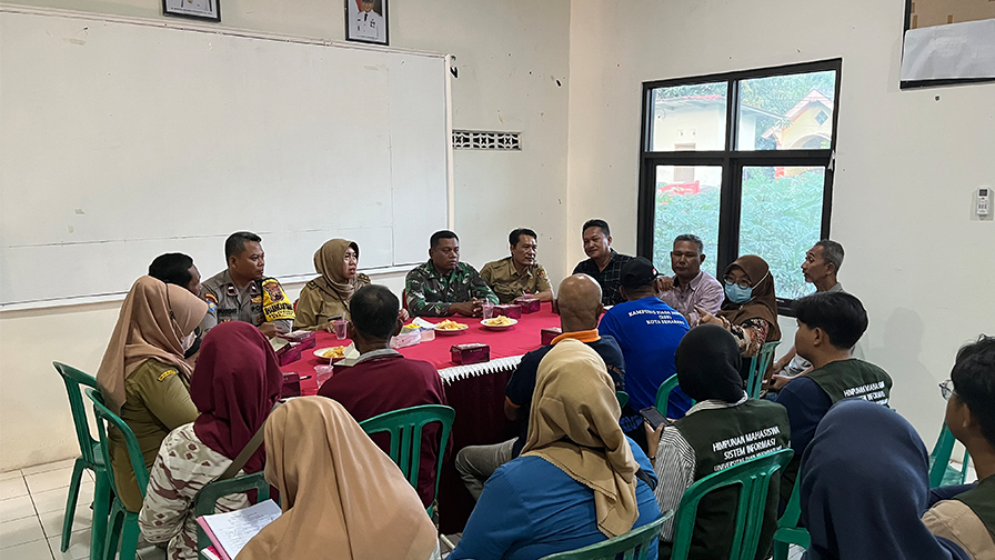 Foto bersama Tim KATANA Tugurejo